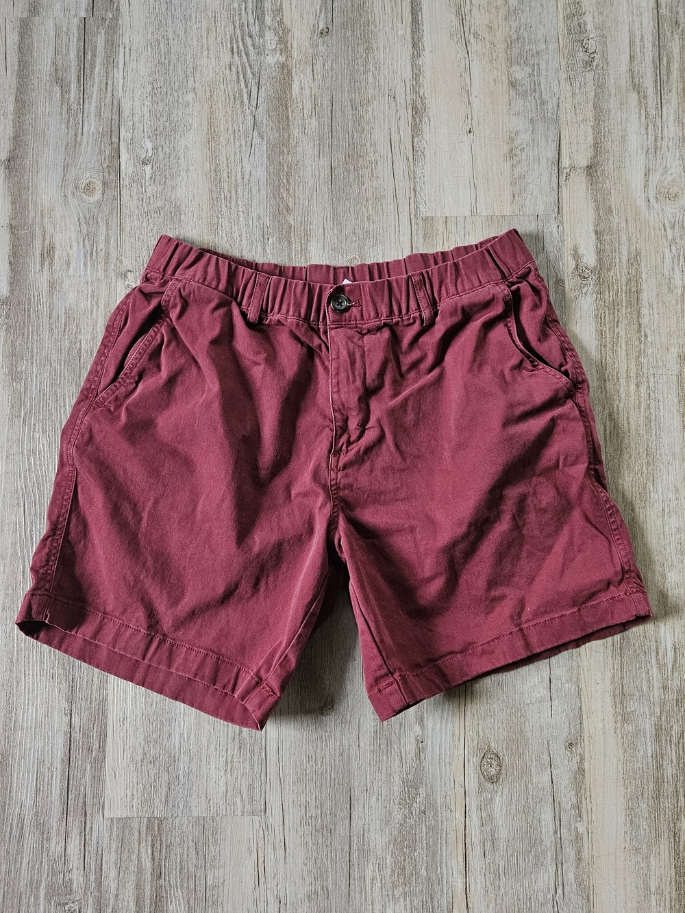 Bearbottom Men's Dark Red Flat Front Stretch Waistband Cotton Shorts Large 7"